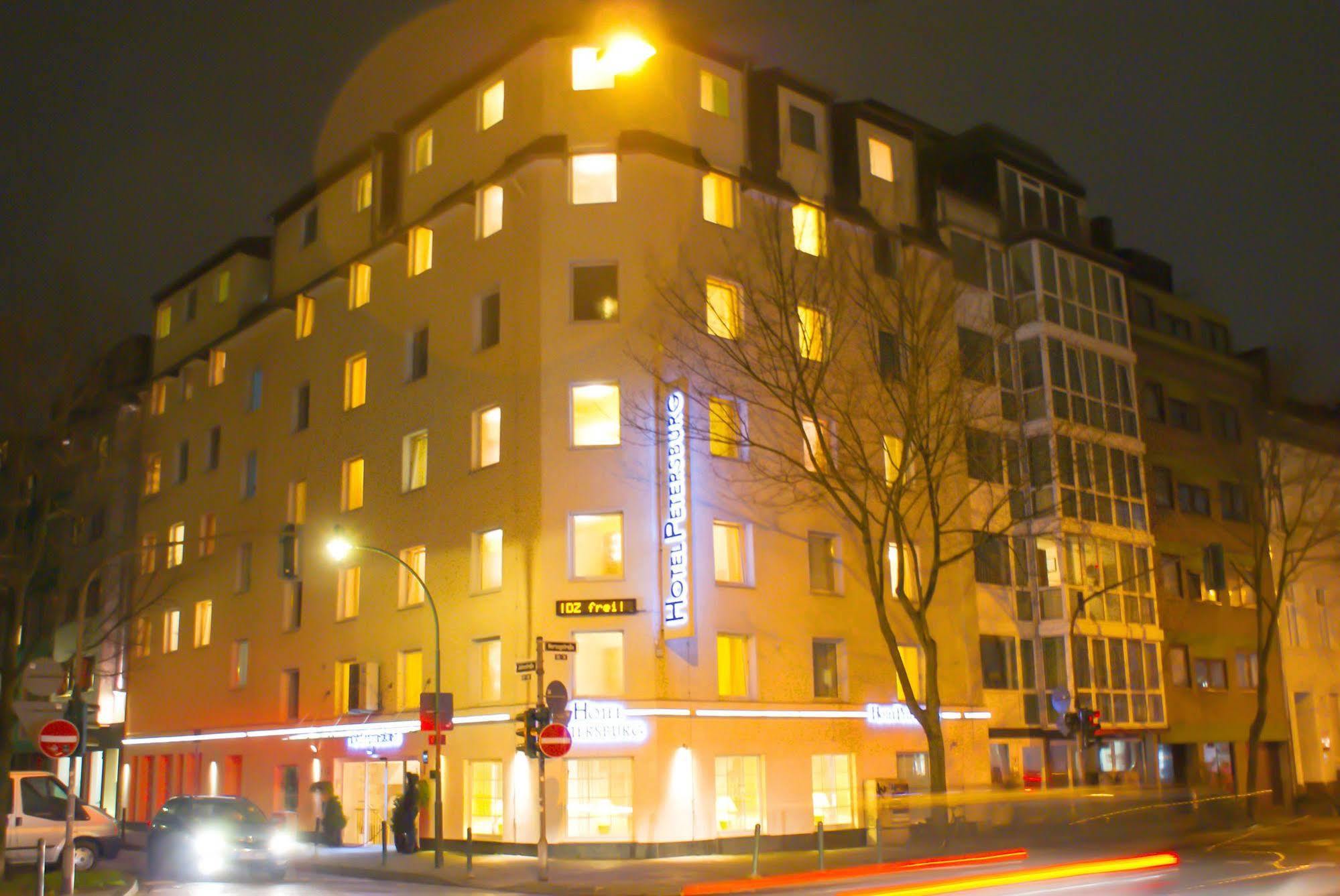 Hotel Petersburg Superior Dusseldorf Exterior photo